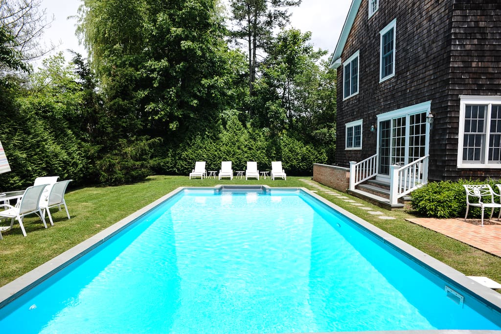 Professionally maintained heated swimming pool.