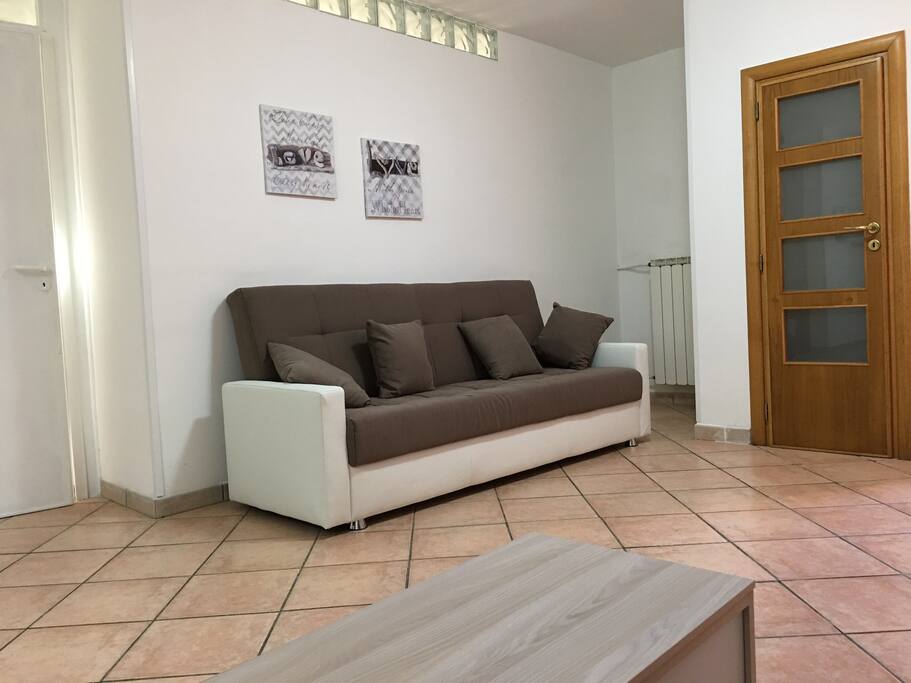 divano letto aggiuntivo (2 posti)
