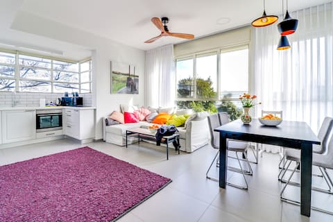 Carmel Boutique Apartments- Two Bedroom Apartment