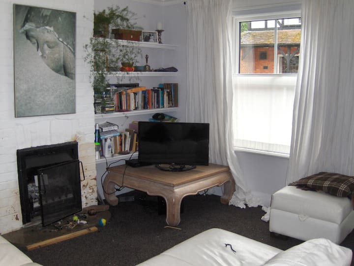 Overton Holiday Rentals & Homes England, United Kingdom Airbnb