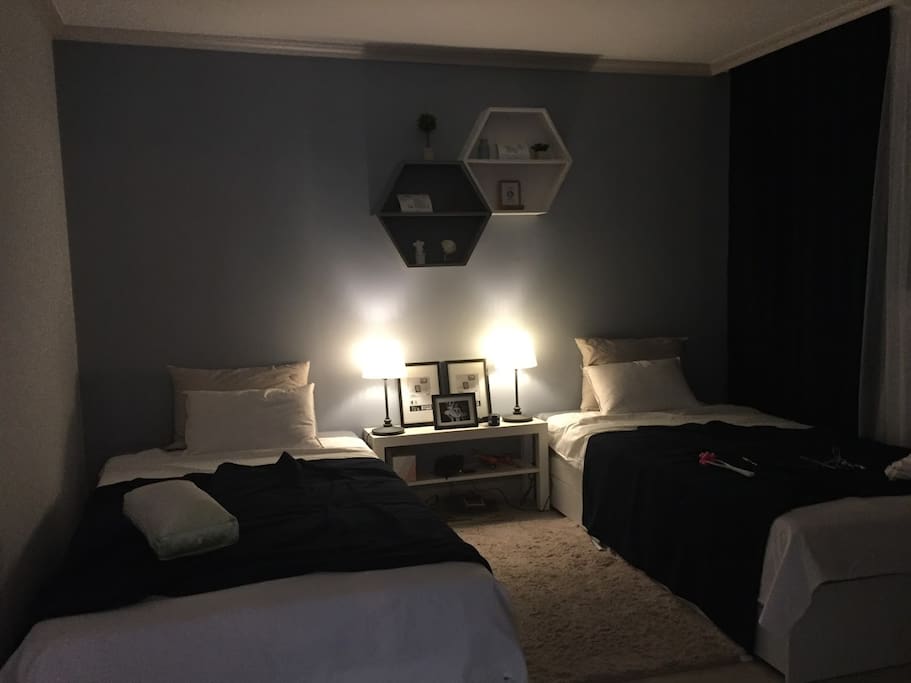 bad room II