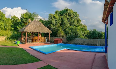 CHALET DEL VALLE - FULL HOUSE + POOL + GRILL