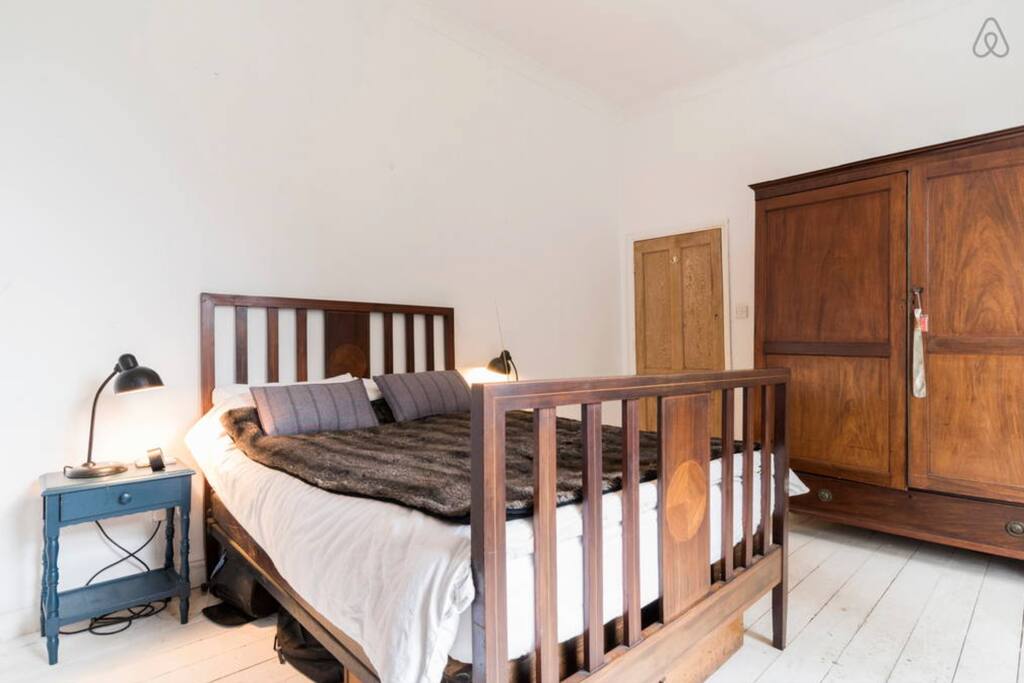 ...high ceilings, a large Georgian wardrobe...