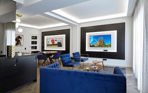 Top Airbnb: BIG AND LUXURIOUS APARTMENT IN BARCELONA CENTER en L'antiga Esquerra De L'eixample