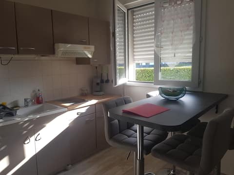 Superbe appartement rénové à 2,5km du centre ville