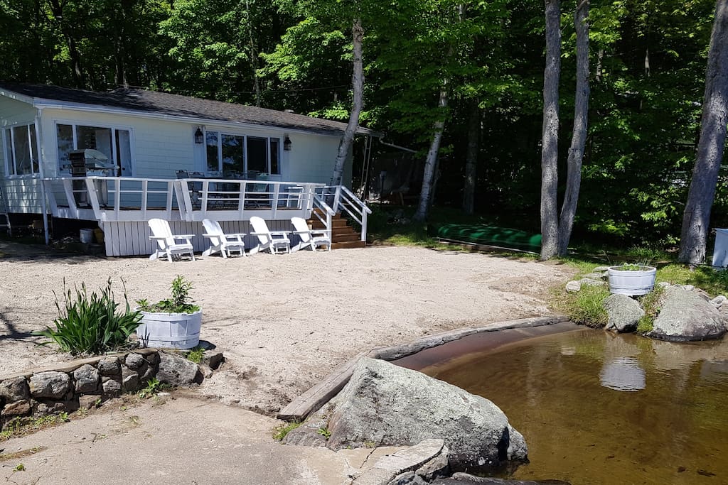 Wood Lake Beach View - Bungalows for Rent in Bracebridge, Ontario, Canada