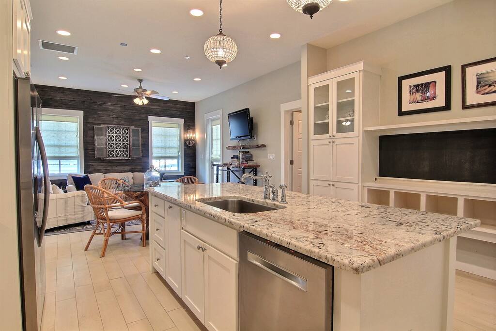 The Refuge TC 3101-Kitchen