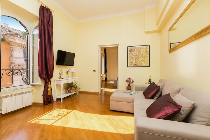 Airbnb Rome Vacation Rentals Places To Stay Lazio