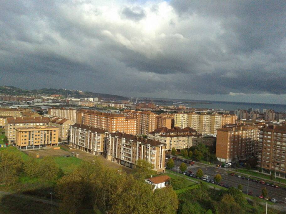 Vista de Gijón desde el apartamento