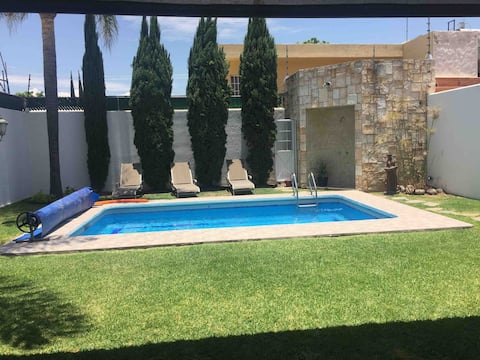 Fraccionamiento vistaol  house with a private pool
