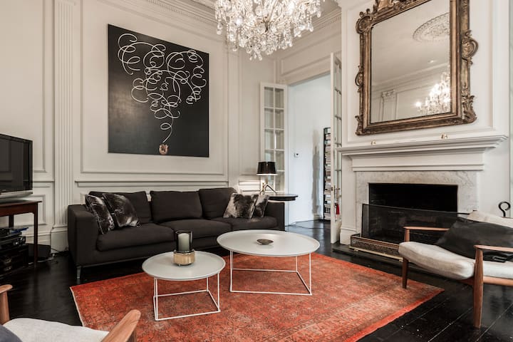 Grand Terrace, Grand Piano, Grand city views