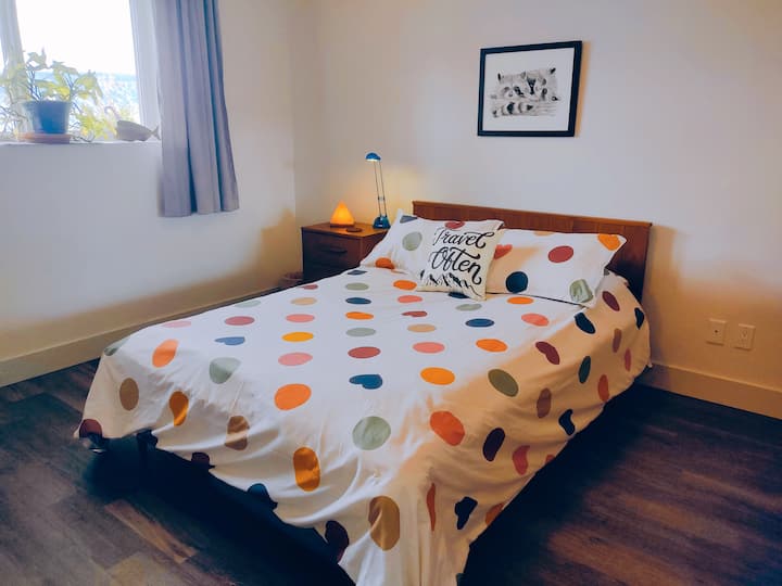 Chumba cha kulala cha pili. Kitanda chenye pande mbili