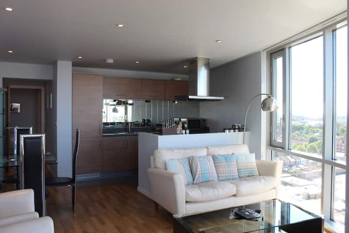Admiralty Tower Flats For Rent In Portsmouth England United Kingdom