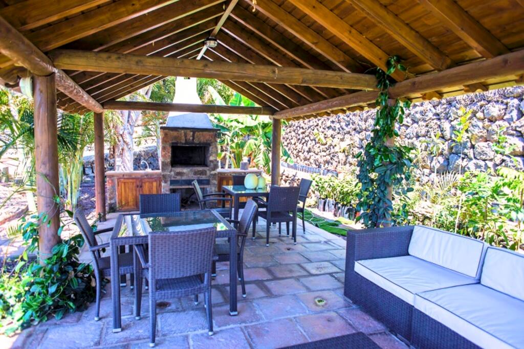 Private barbecue area