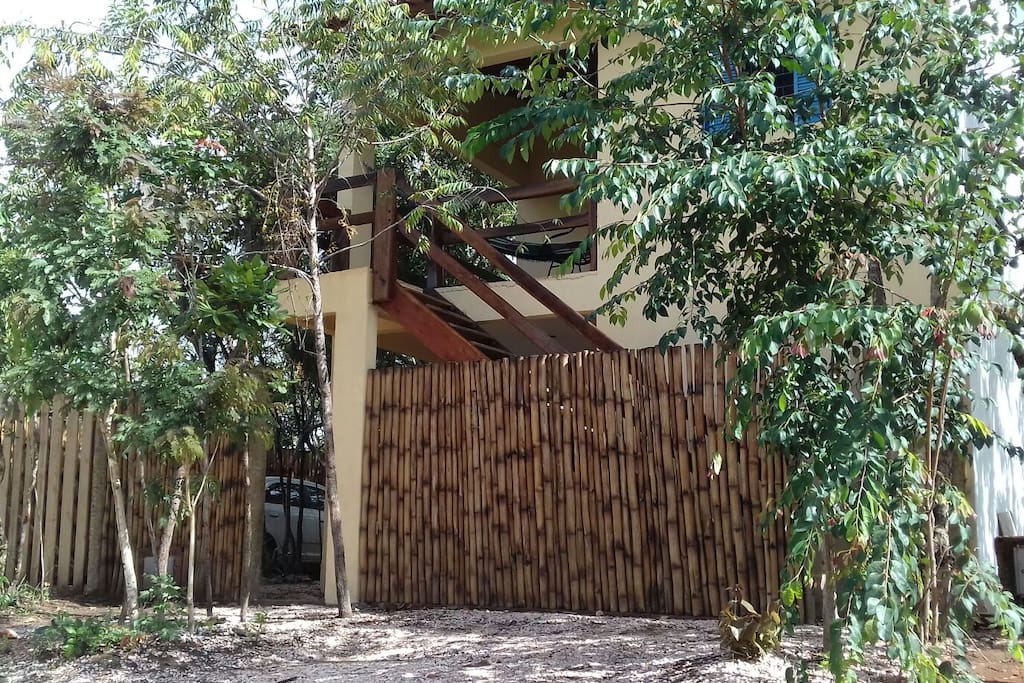 Fachada dos chalés