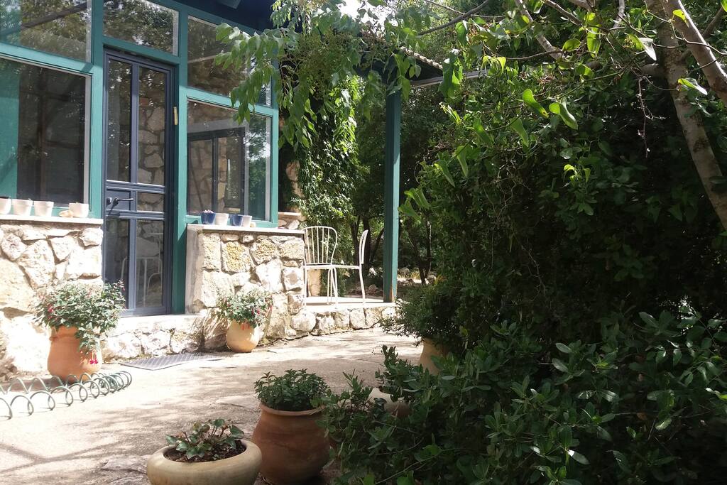 The entrance and the courtyard