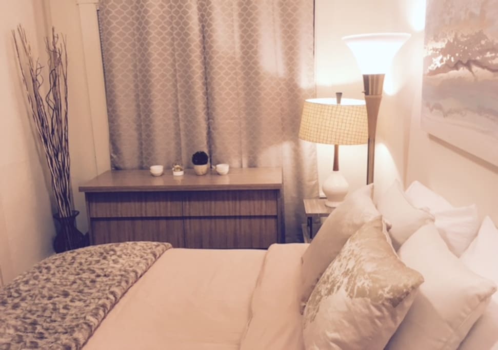 6 Drawer dresser for storage during your stay