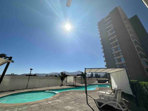 Comfortable apartment with pool and parking