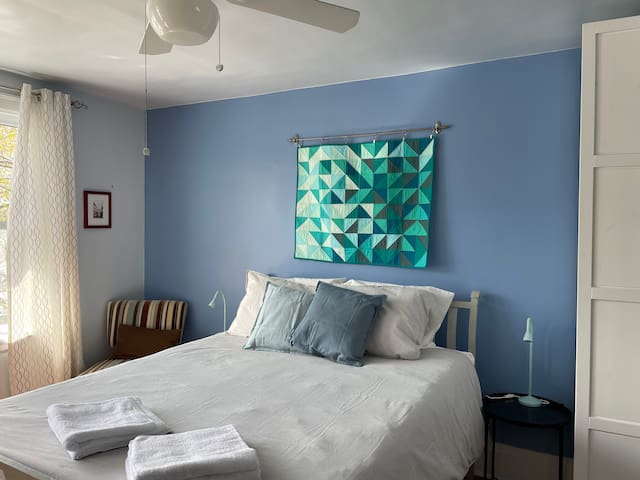 The Porch House, 3 bedroom home gallery image 4