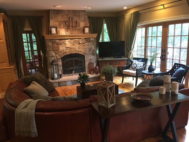 Scandia Forest Lodge-north of Stillwater & Marine gallery image 2