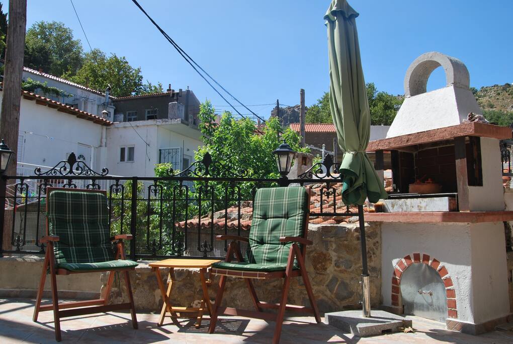 Ψησταριά/Barbeque