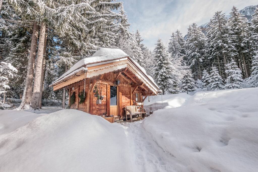 The Mazot - sweet and cosy en-suite for two
