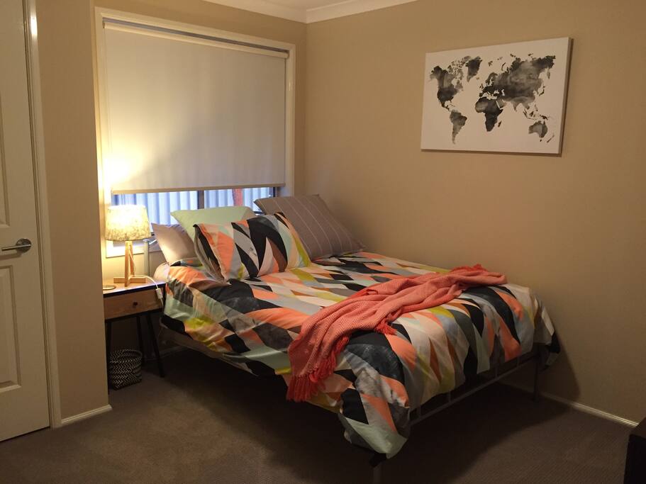 Second bedroom for 1 guest available on same booking if available (additional cost)