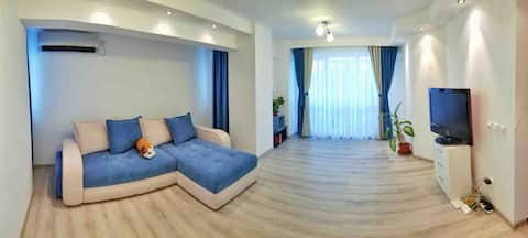 Popular Airbnb listing: Modern Flat Airport/Therme/Swim complex/Zoo/Mall in Otopeni