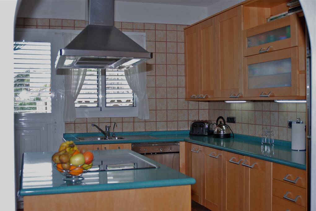Fully equipped kitchen upstairs