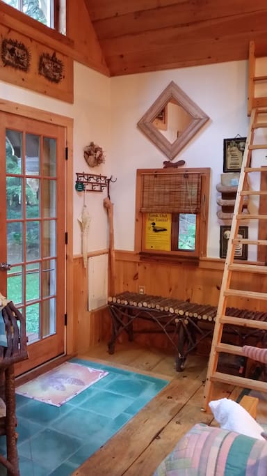 Front Entry with Twig Bench