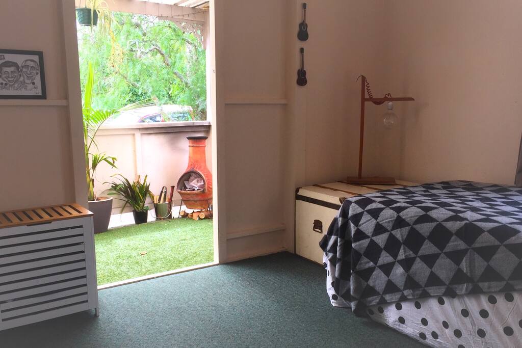 Front porch (shared)