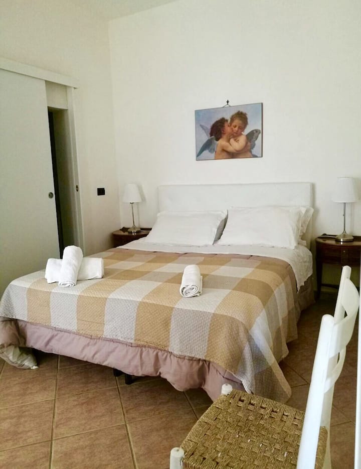 საძინებელი 2