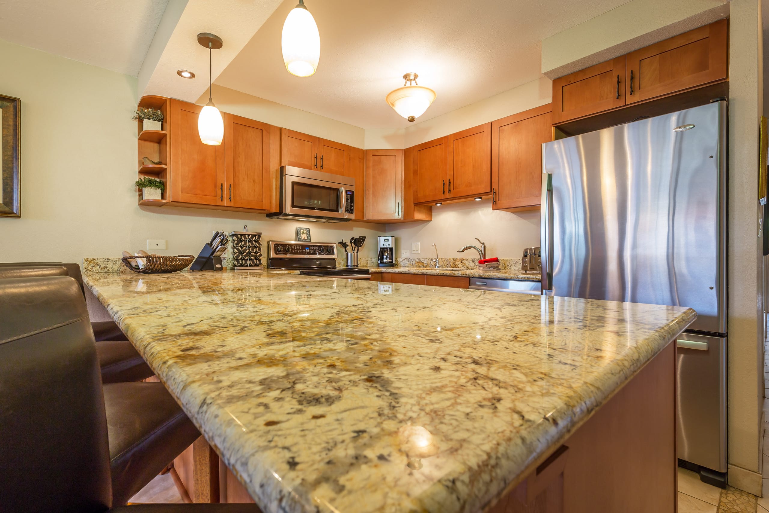 Rare Single Level 2 Bedroom With 2 Lanai's-AC - Image 9