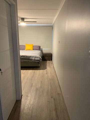 Spacious modern Family Home close to Swan Valley gallery image 2