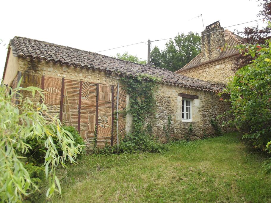 La maison, the house, la casa