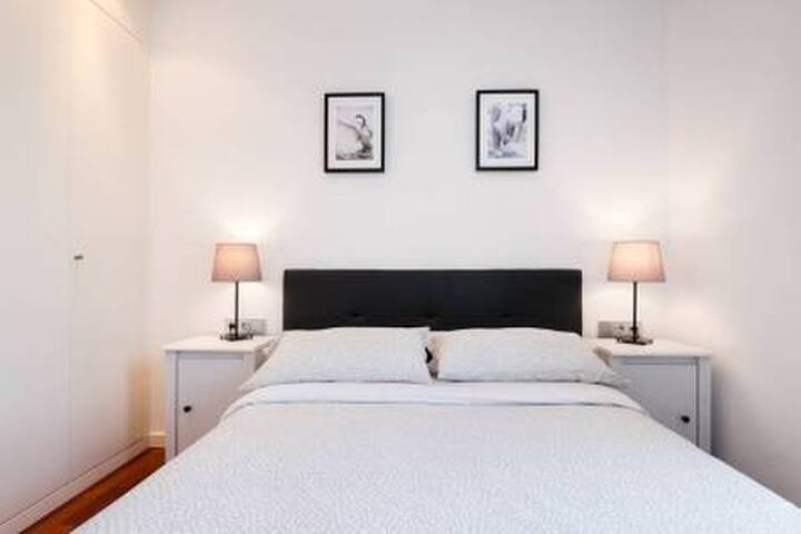 2#Double Suite with bathroom A/C