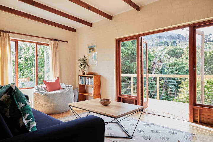 Raven’s Nest by Noordhoek Nests gallery image 2