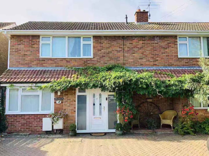 Grantham Holiday Rentals & Homes England, United Kingdom Airbnb