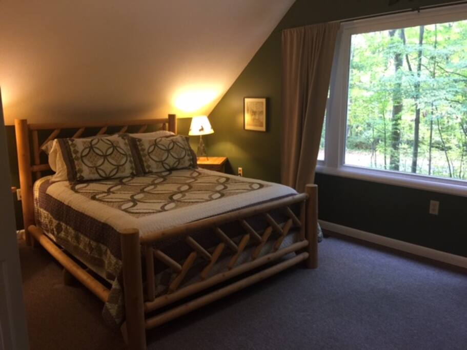 Queen sized log bed