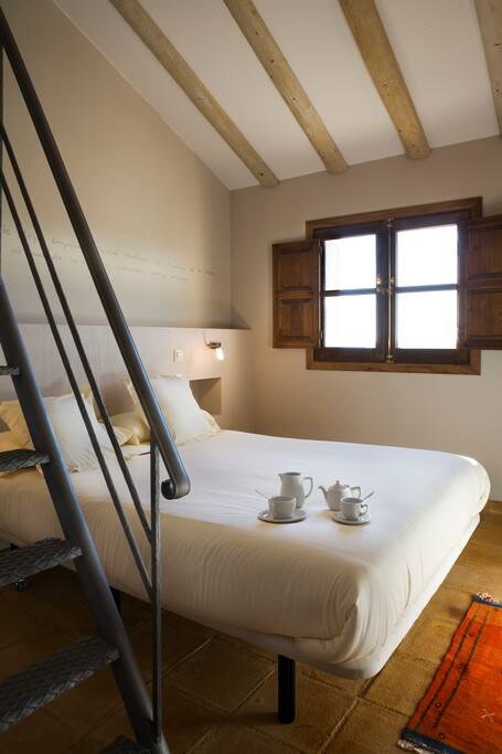 Habitación familiar con altillo para 3 - 4 personas