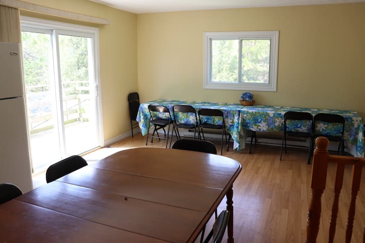 Spacious Port Franks Cottage For Big Family Group Cabins For
