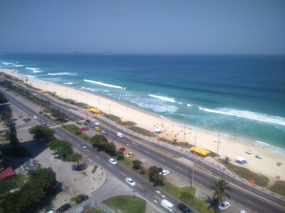 Praia em frente