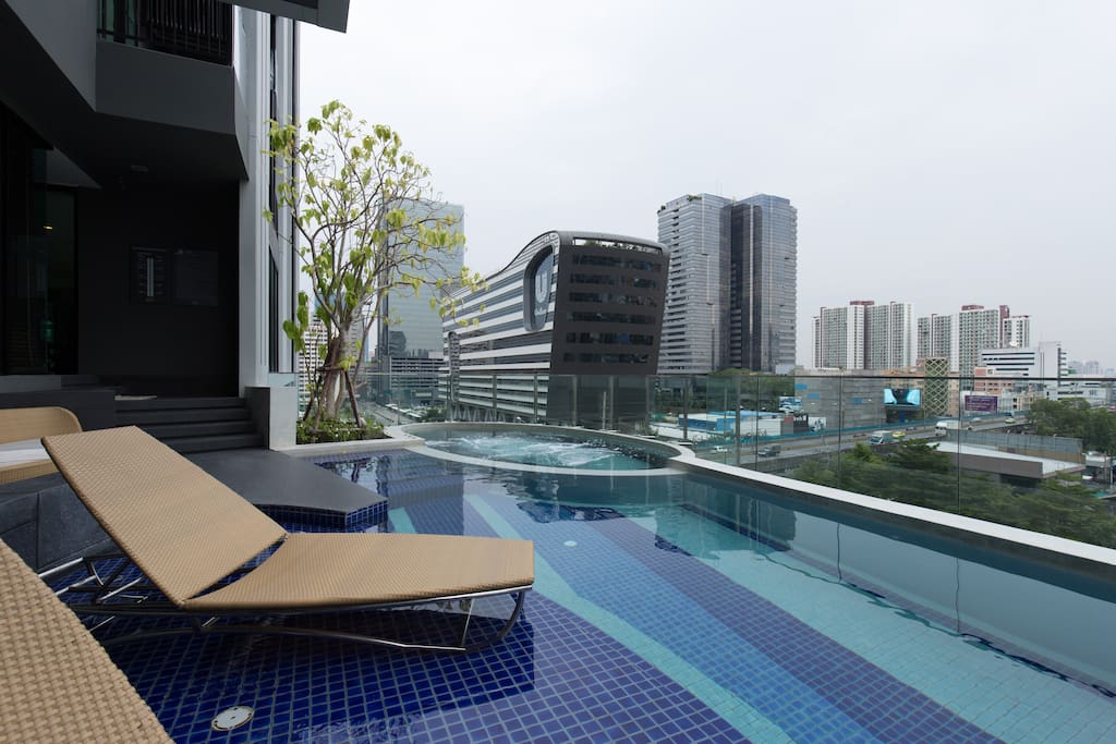 pool