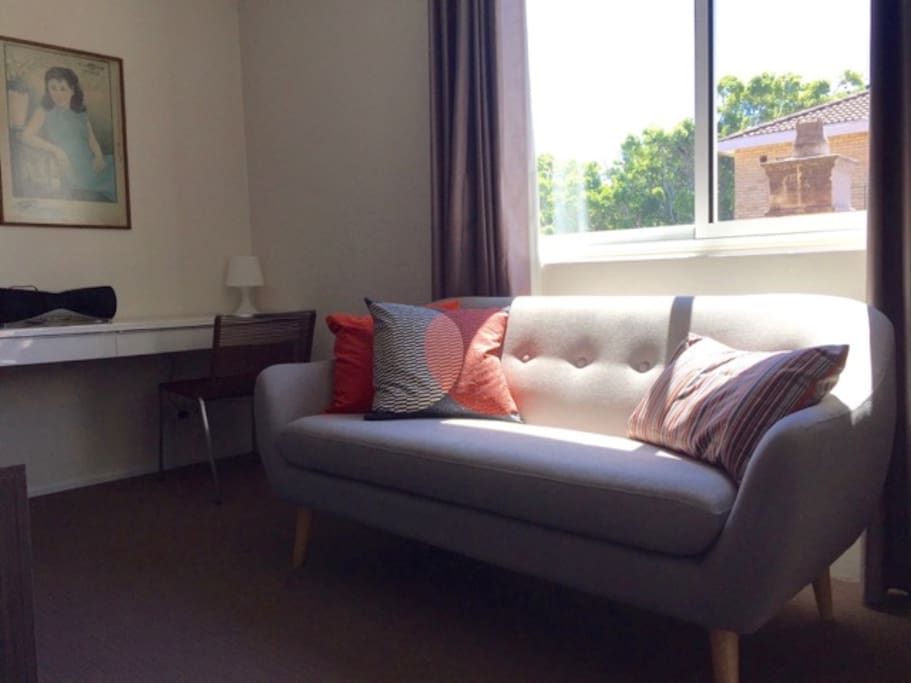 Lounge and study alcove