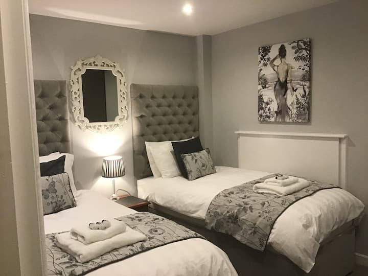 双人卧室（大单人床X2 ）