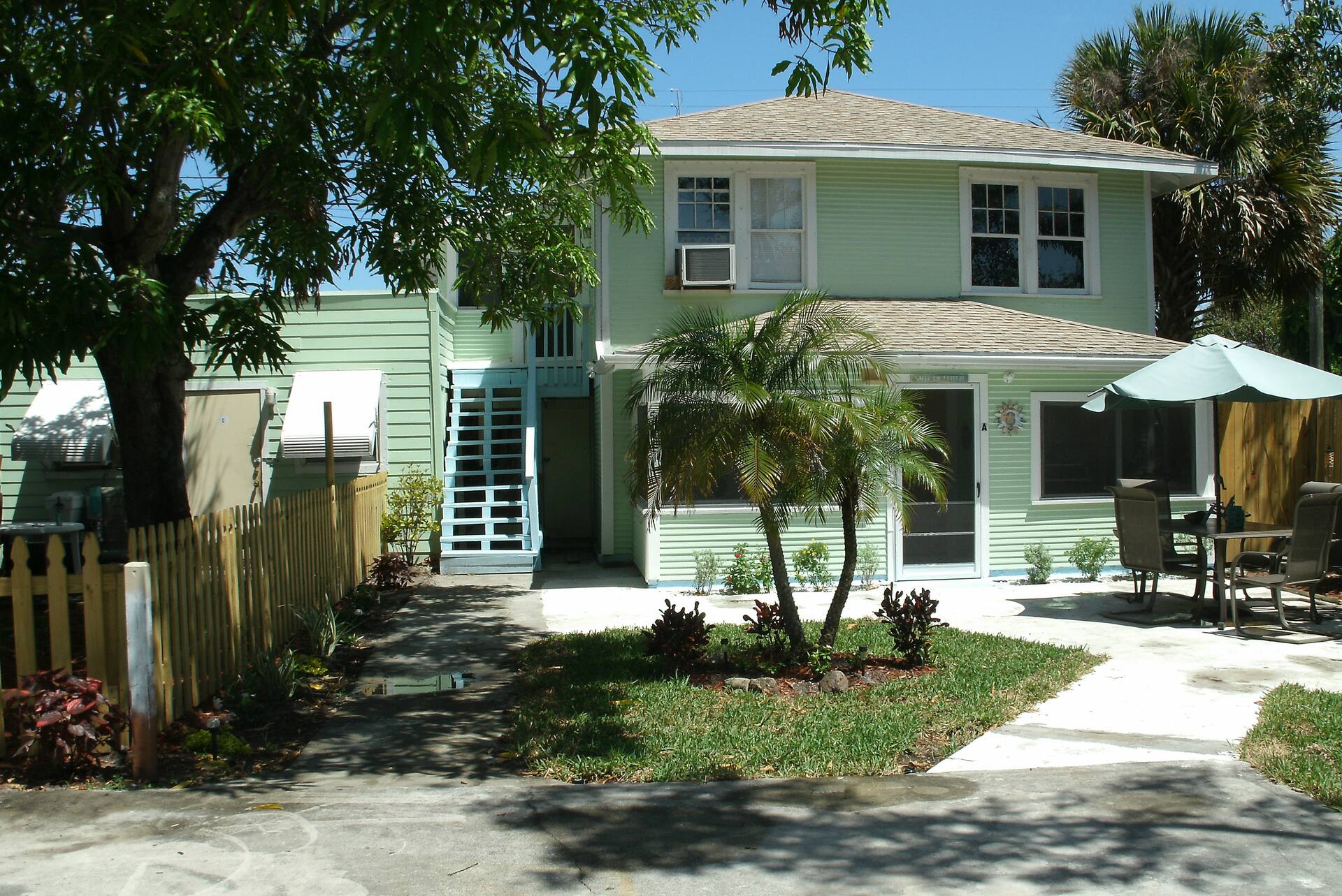Salty Air Retreat ”B”