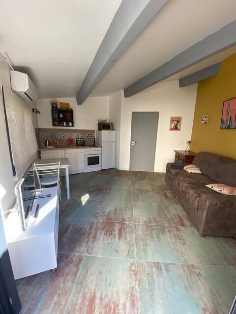 Top performing Airbnb: Independent studio in the Corniche district, close to the beaches in Sète