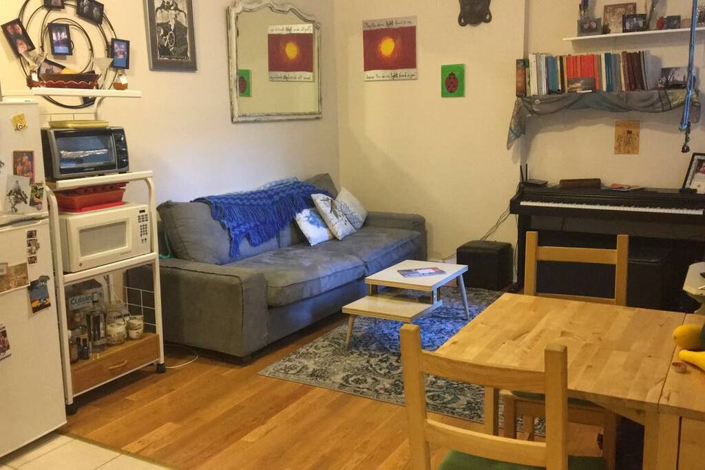 Living Room/Kitchen