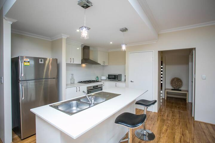 Indian Ocean Retreat ALKIMOSS gallery image 3