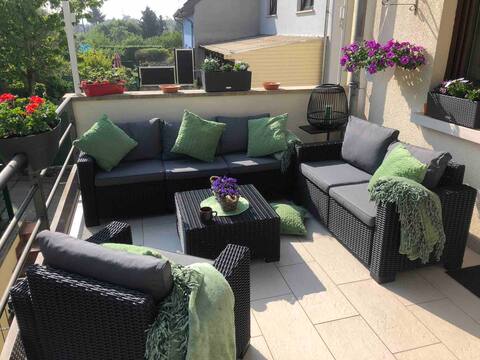 Modern place +garden, to rent max for 2 weeks